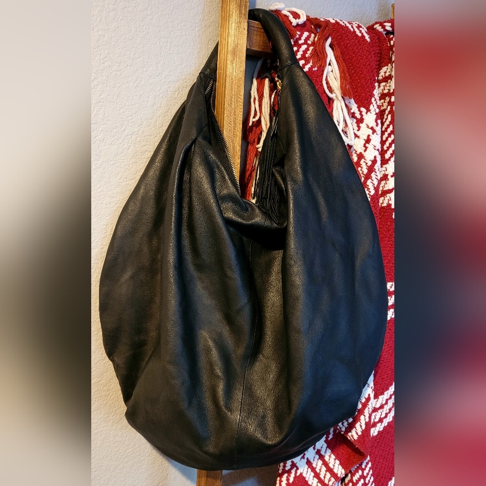ANTHROPOLOGIE Ultimate Hobo Bag (Matte Finish/Lamb Leather) - Picture 9 of 12
